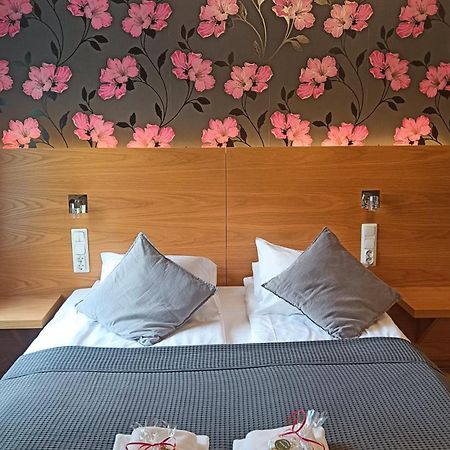 Soderkulla  Joensuun Tilan Paeaerakennus Bed & Breakfast エクステリア 写真